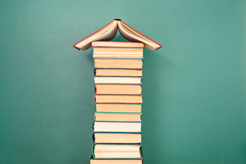 什么是“三从四德”？