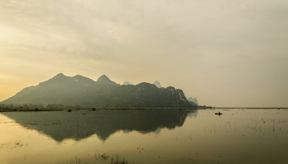 三年级上册英语第五单元怎么读