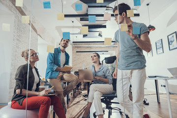 做梦梦到自己大姨妈来了